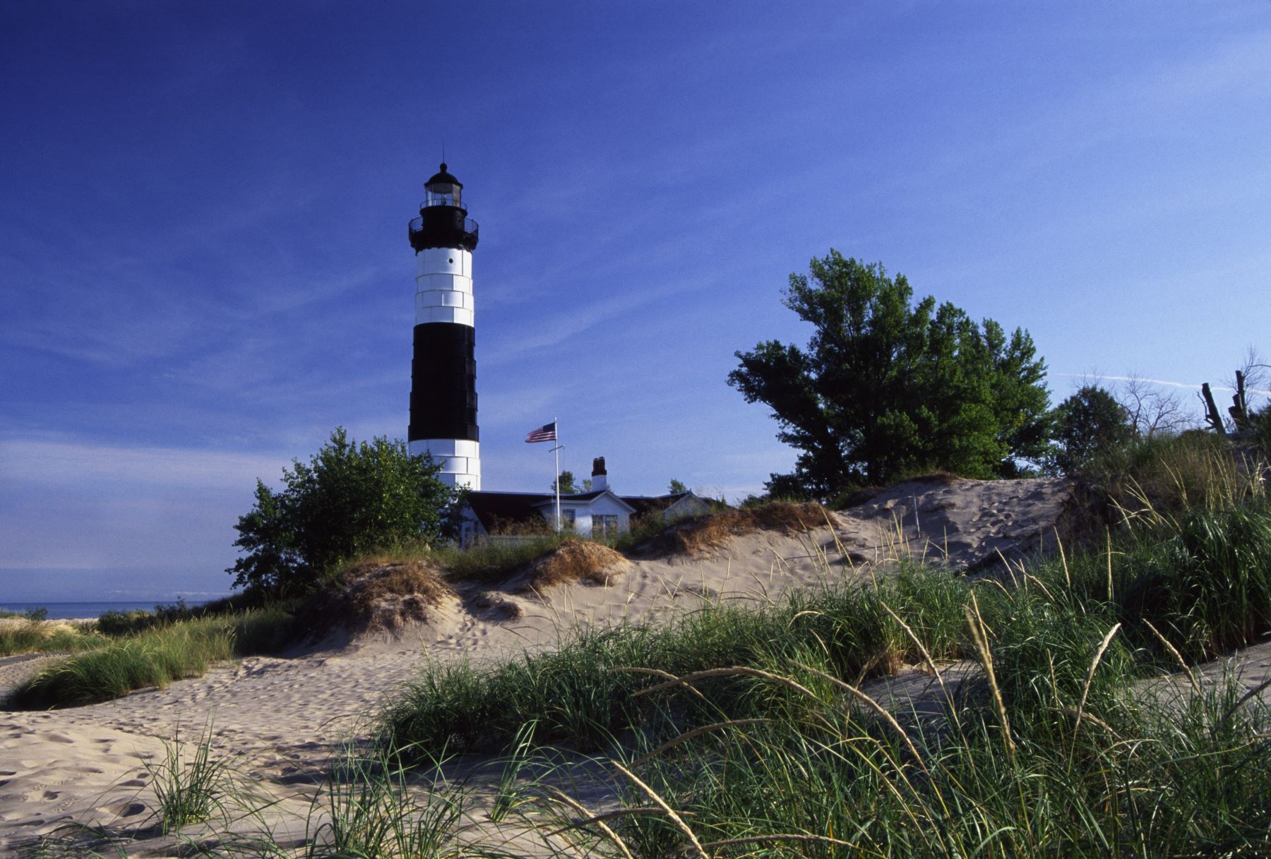 You Need to Visit These 7 Lighthouses in Northern Michigan